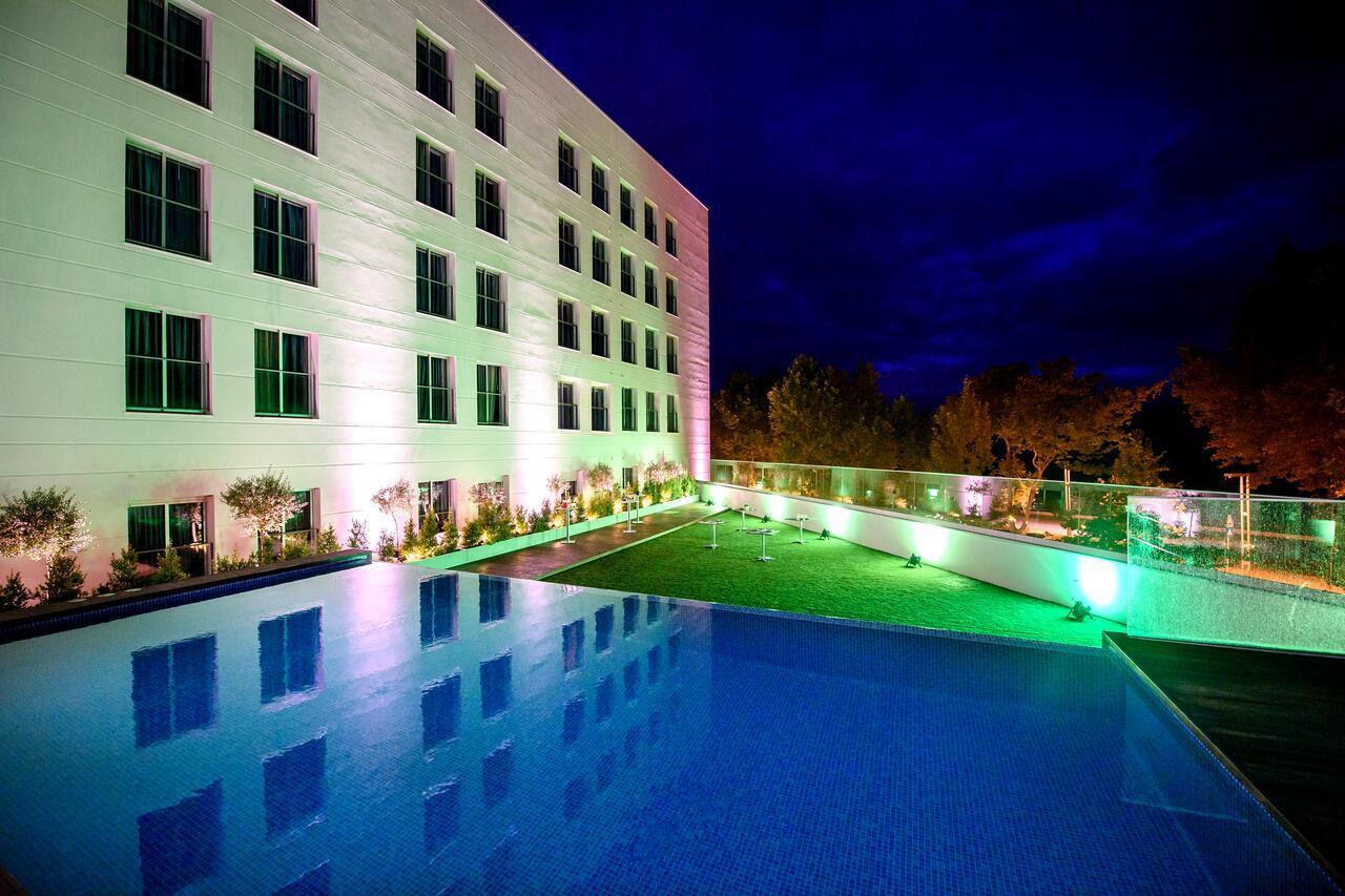 Lux Fatima Park - Hotel, Suites & Residence Exterior photo